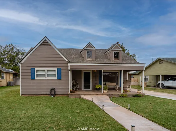 1428 Avenue M, Anson, TX 79501