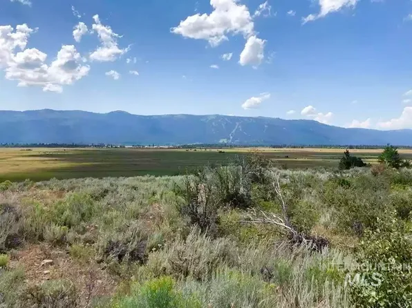 12583 Takeuchi Dr, Donnelly, ID 83615