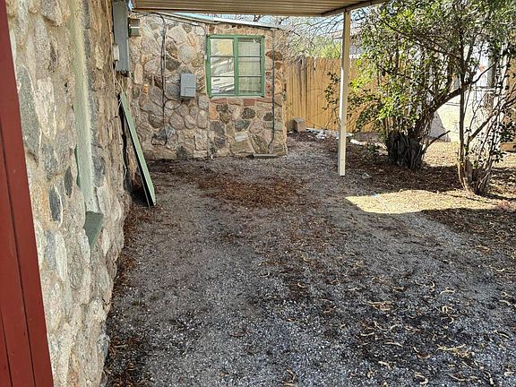 5th image of 2807 N Sycamore Ave