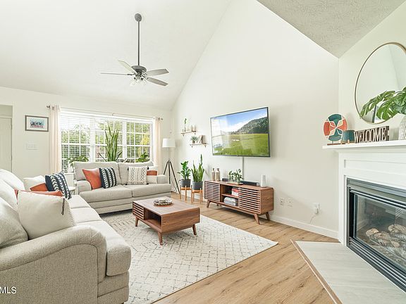 4th image of 6024 Glenmay Dr