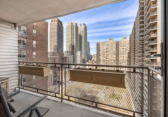 5th image of 303 W 66th St APT 17KW