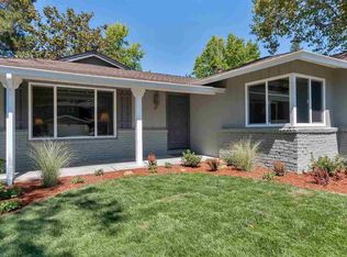 32 Estabueno Dr, Orinda, CA 94563