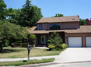 3 Golfview Dr, Northfield, NJ 08225