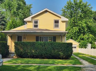 117 Myrtle St, Girard, PA 16417