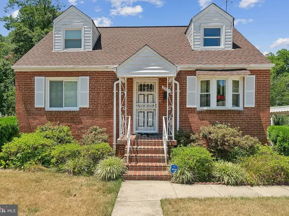 2201 Gaylord Dr, Suitland, MD 20746