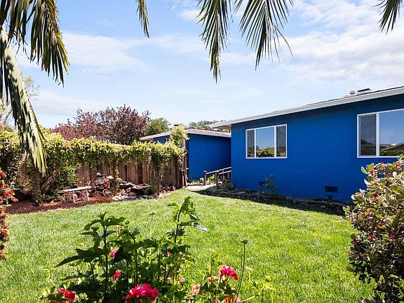 3rd image of 504 Vendola Drive