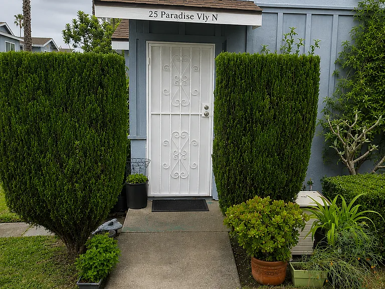 25 Paradise Valley N — Photo 2