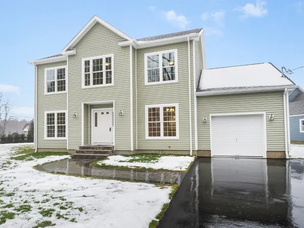 24 Park Pl, Mount Olive Twp., NJ 07836