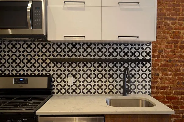 Rented by Really NY LLC | media 10