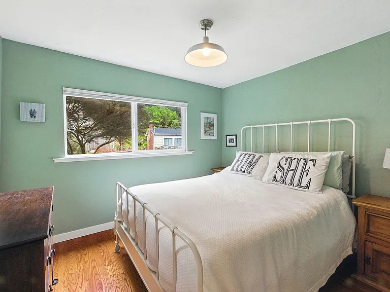 195 Ocean View Ave — Photo 17