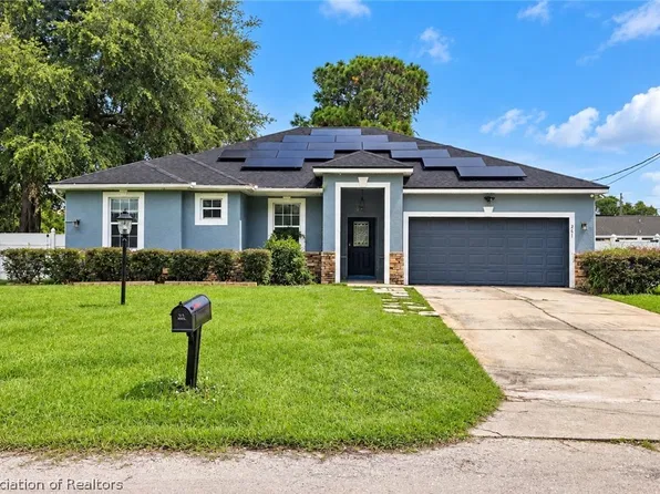 261 Raven Ave, Sebring, FL 33870