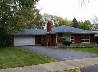 1015 Maple Rd, Flossmoor, IL 60422