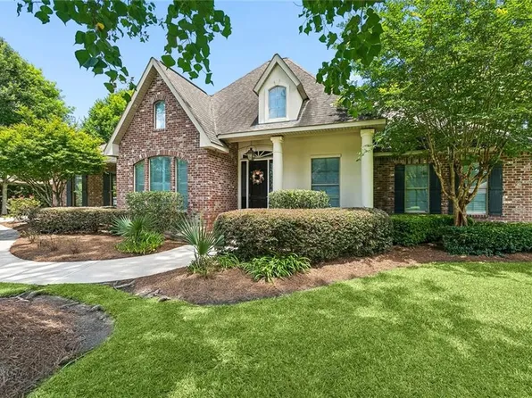 210 Sap Berry Dr, Madisonville, LA 70447