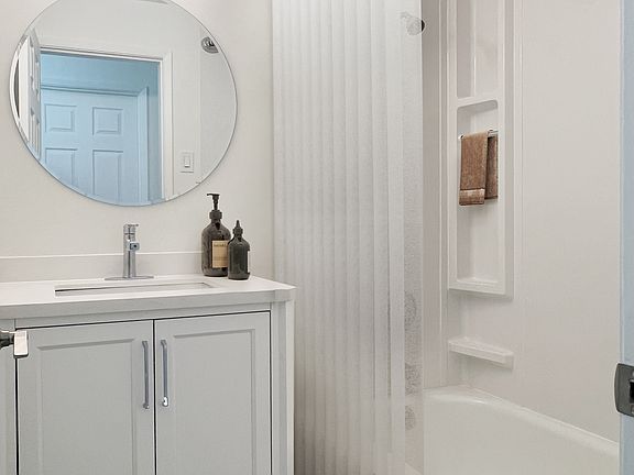 5th image of 1248 9th St #1237786