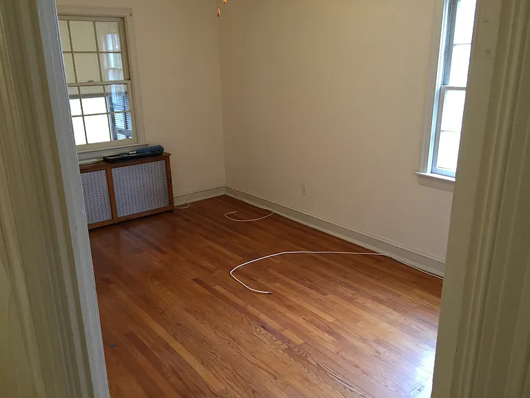 4504 Macarthur Blvd NW #4 — Photo 6