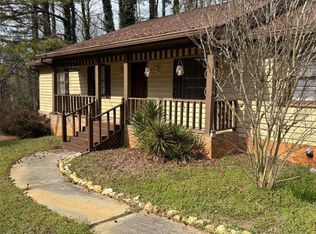 2781 Brackenwood Dr, Snellville, GA 30039