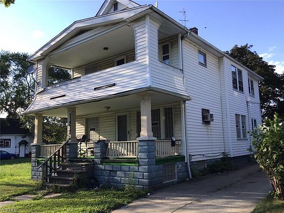 3rd image of 11217 Greenwich Ave
