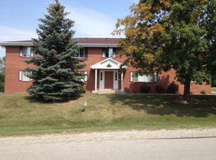 4350 Kennedy Dr APT 102, Racine, WI 53404