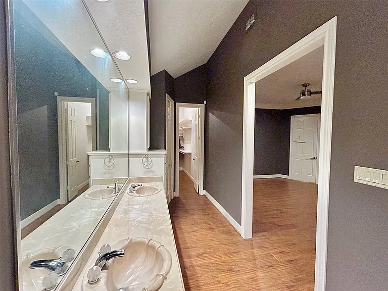 16306 Knightrider Dr — Photo 33