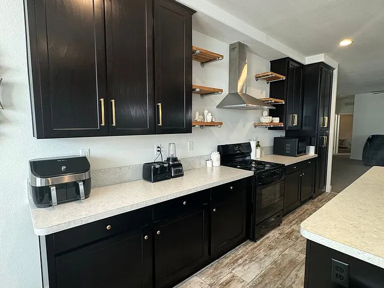 22881 Arrow Rd — Photo 8