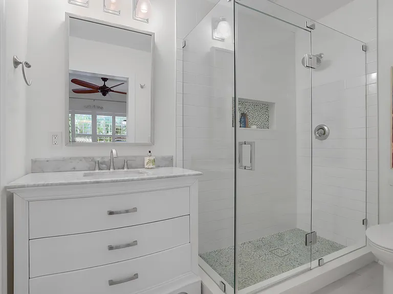 217 Gleason St #A — Photo 12