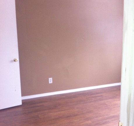 5th image of 3415 McHenry Ave APT D11