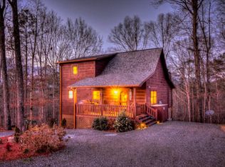 308 Windy Valley Ln, Blue Ridge, GA 30513