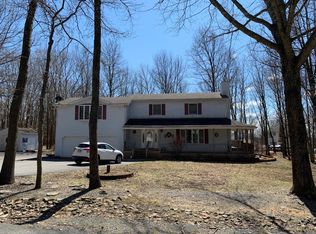 117 Cumberland Dr, Effort, PA 18330