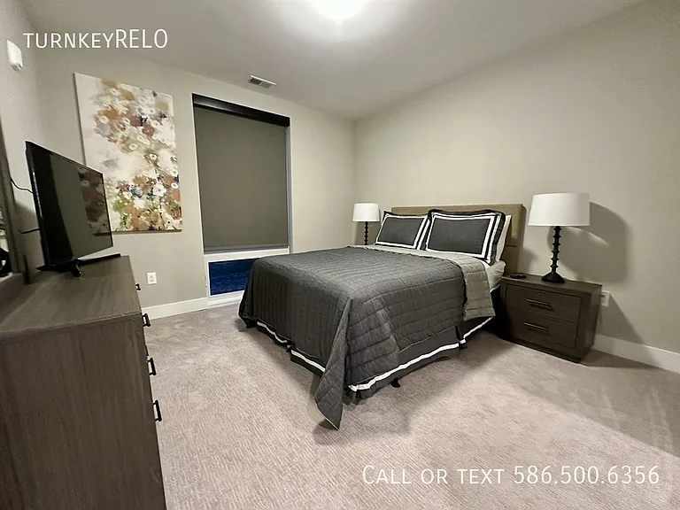 375 Kirts Blvd #106 — Photo 13