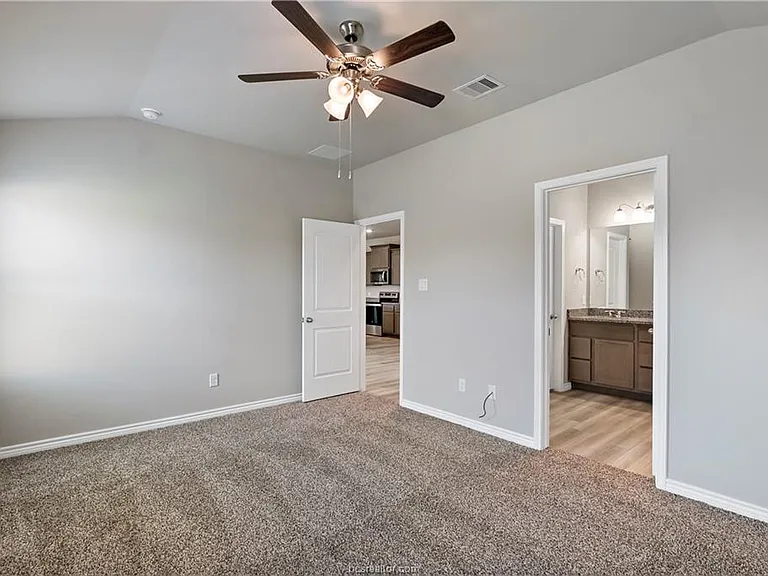 2119 Chief St — Photo 19