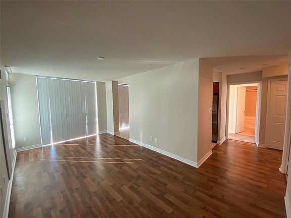 5th image of 88 Grangeway Ave #2003