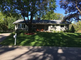 5637 Scenic Dr, Minnetonka, MN 55345