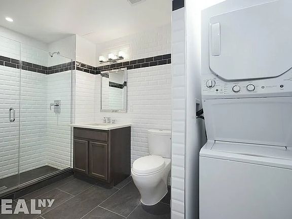 3rd image of 164 Attorney St APT 301