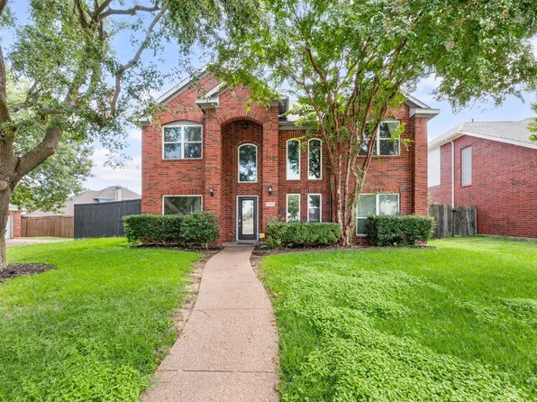 9122 Woodlake Dr, Rowlett, TX 75088