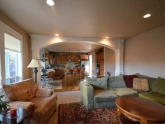 3rd image of 12807 NW 29th Ct