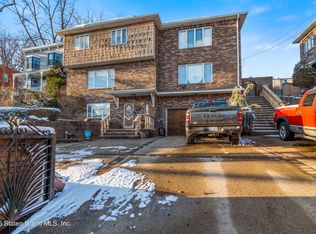 1281 Richmond Rd, Staten Island, NY 10304