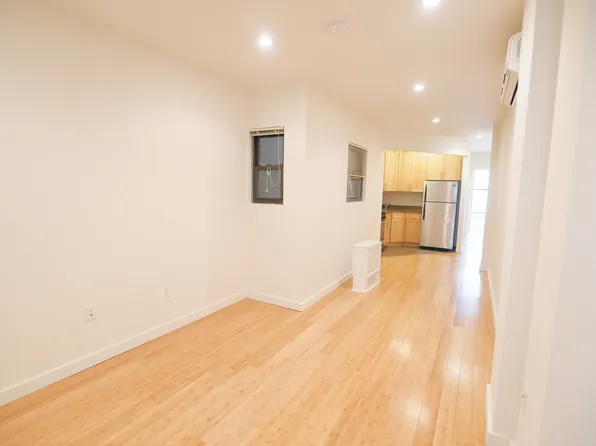 444 E 88th St APT 2e, New York, NY 10128