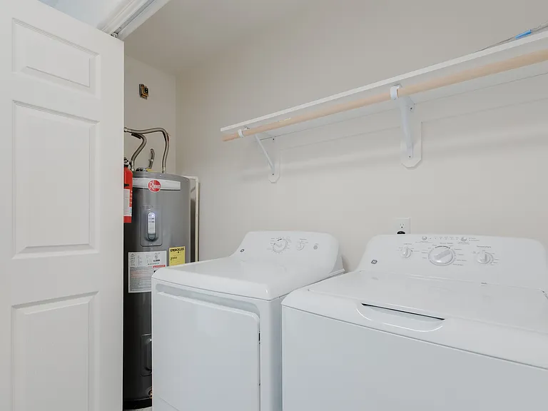 2312 White Ave #101 — Photo 8