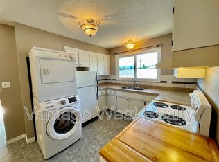 450 Fleming Rd, Kelowna, BC V1X 3Z3