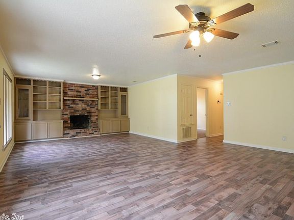 4th image of 11009 King Arthurs Dr