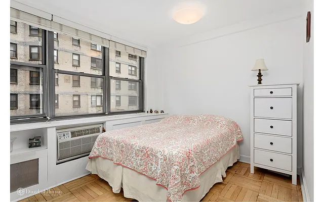 Sold by Douglas Elliman | media 3
