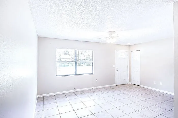 330 Dogwood Ave — Photo 8