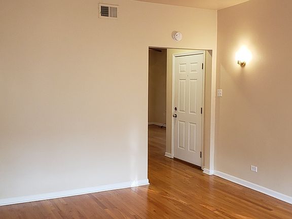 4th image of 7823 S Evans Ave #2