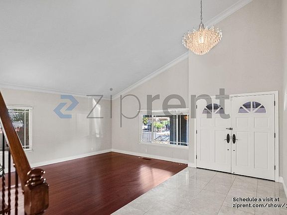 5th image of 7517 Phinney Pl