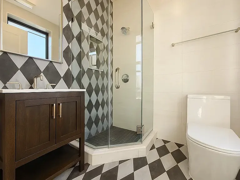 524 W 134th St #1C — Photo 7
