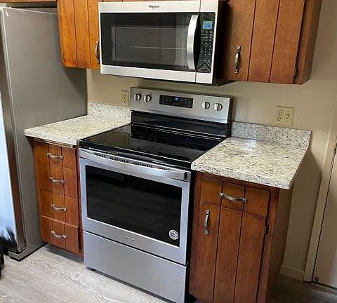 5th image of 11323 57th Street Ct E