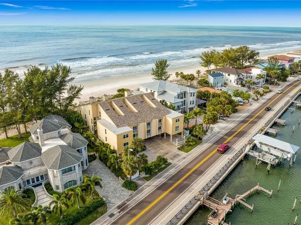 20204 Gulf Blvd APT 4, Indian Shores, FL 33785