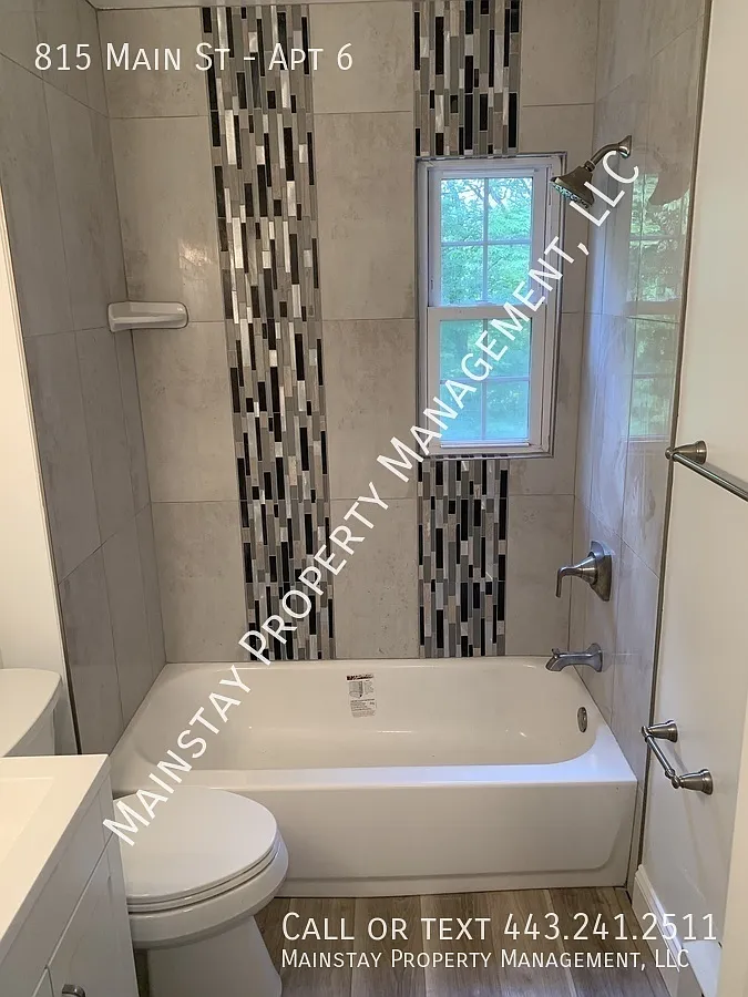 Gorgeous 1 Bedroom, Recently Renovated! — Photo 2