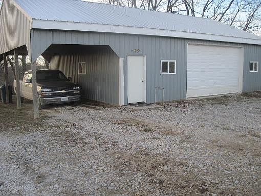 2nd image of 721 County Road 247