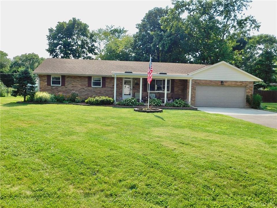 1st image of 8915 Meadowlark Dr